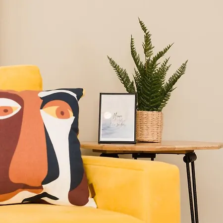 Διαμέρισμα Urban Apartments- Free Private Parking *