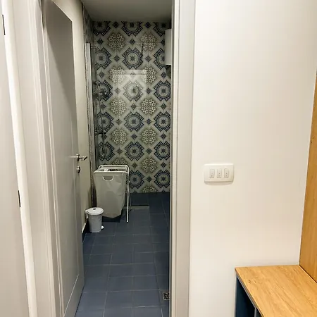 Διαμέρισμα Urban Apartments- Free Private Parking