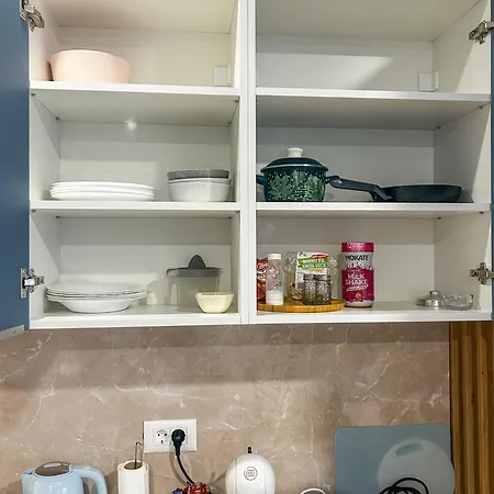 Urban Apartments- Free Private Parking * Μόσταρ