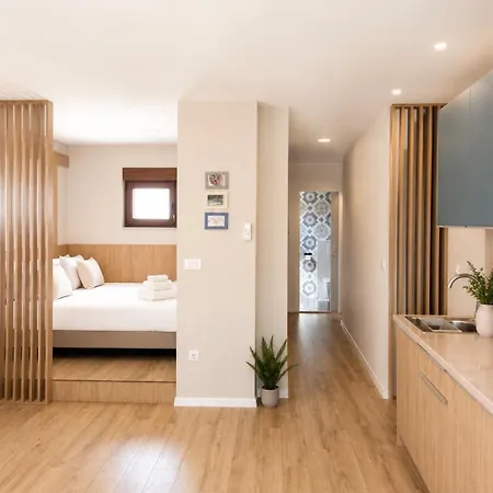 Urban Apartments- Free Private Parking