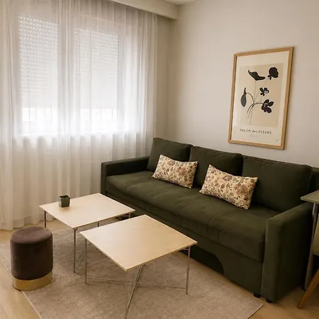 Urban Apartments- Free Private Parking Διαμέρισμα *