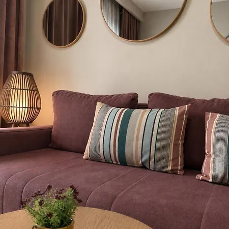 Διαμέρισμα Urban Apartments- Free Private Parking *